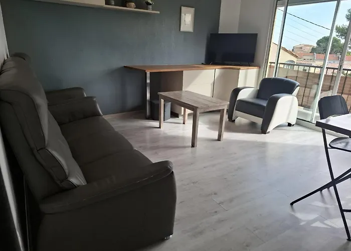 Daire Chez Nous Fleury (Aude)